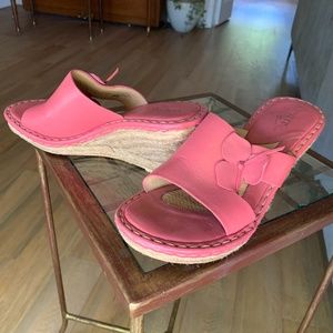 Born Espadrille Wedge Sandals in Pink Coral